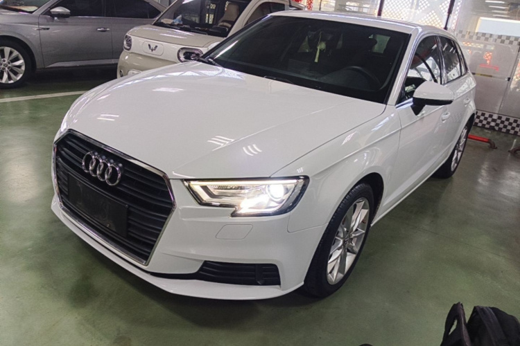 Audi A3 2018 #2 Audi A3 2018 car image #2