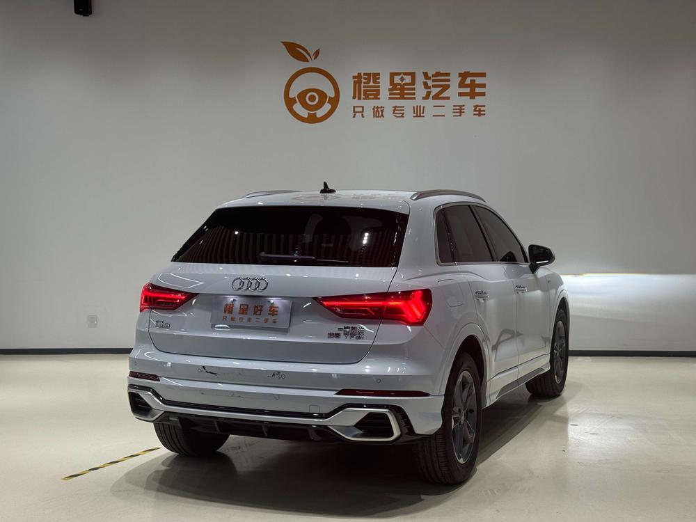 Audi Q3 2024 صورة سيارة #4