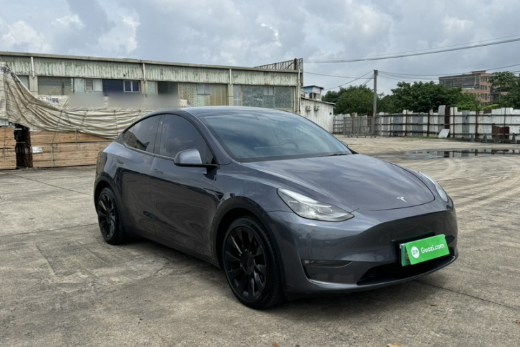 Tesla Model Y 2021 #7 Tesla Model Y 2021 car image #7
