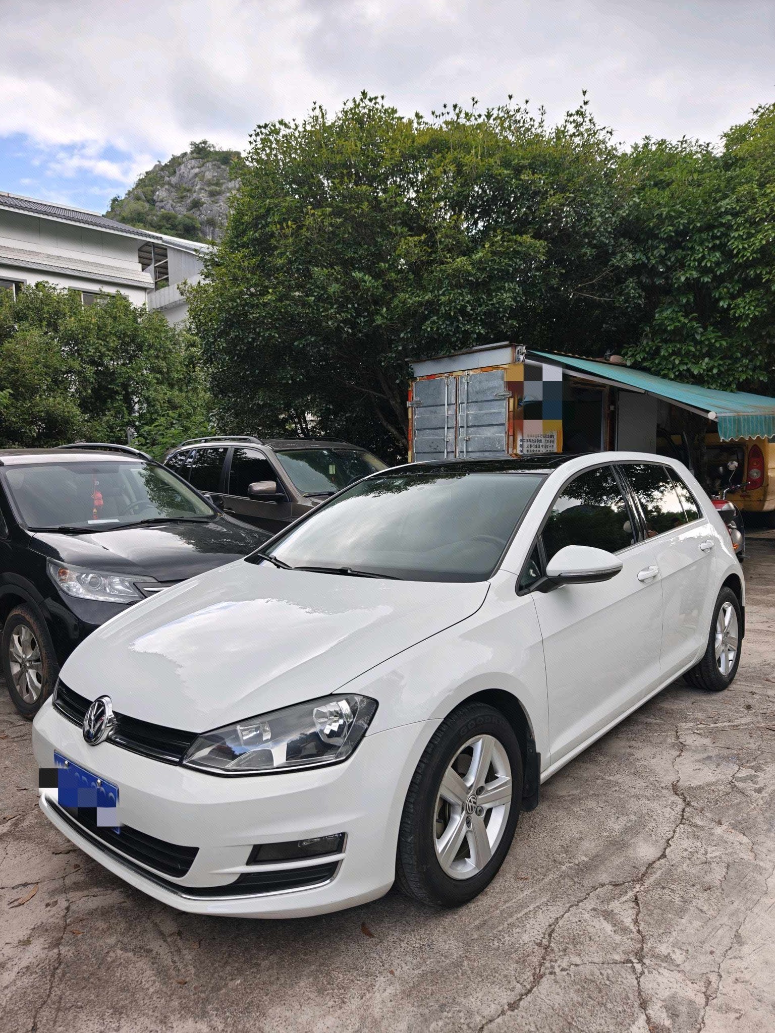 Volkswagen Golf 2015 Volkswagen Golf 2015 car image