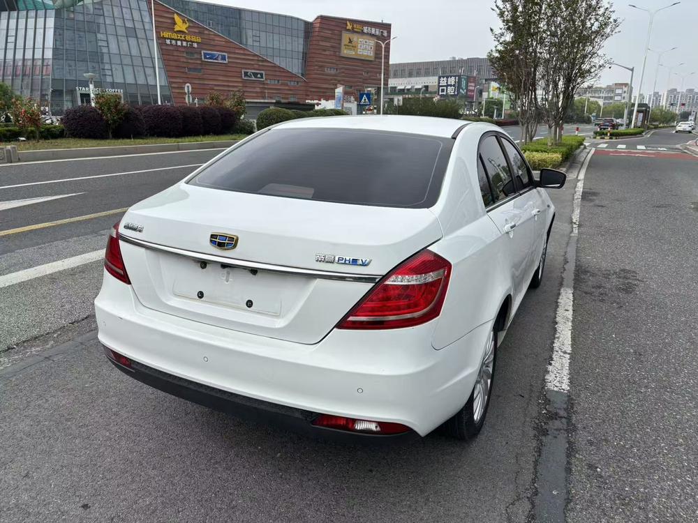 GEELY Emgrand New Energy 2017 car image #6
