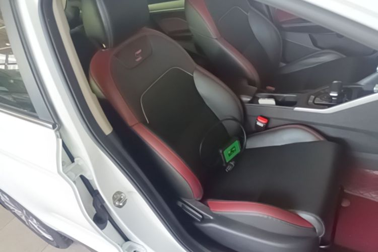 GEELY Coolray 2022 #24 GEELY Coolray 2022 car image #24