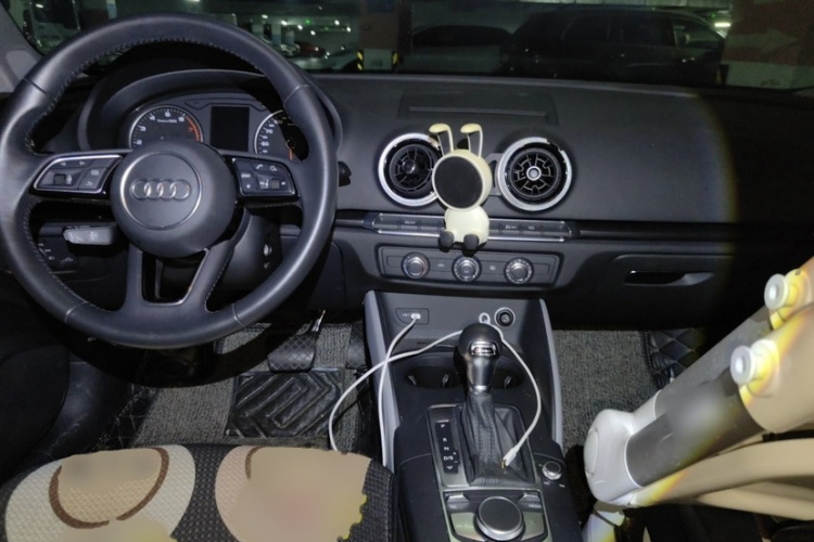 Audi A3 2020 صورة سيارة #13