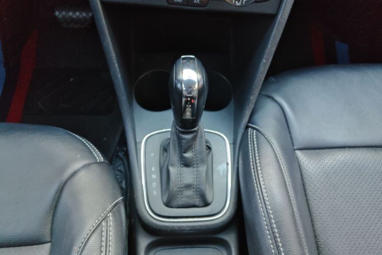 Volkswagen Polo 2019 #14 Volkswagen Polo 2019 car image #14