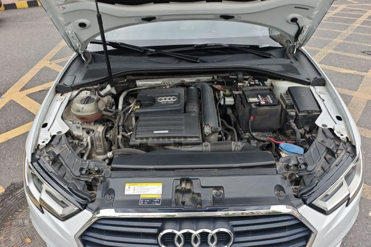 Audi A3 2017 car image #22