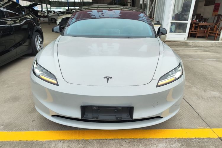 Tesla Model 3 2023 #3 Tesla Model 3 2023 car image #3