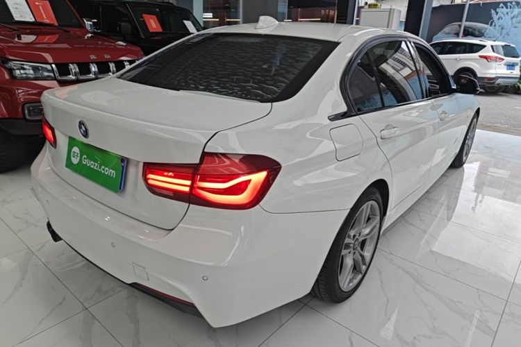 BMW 3 Series 2018 #7 BMW 3 Series 2018 car image #7