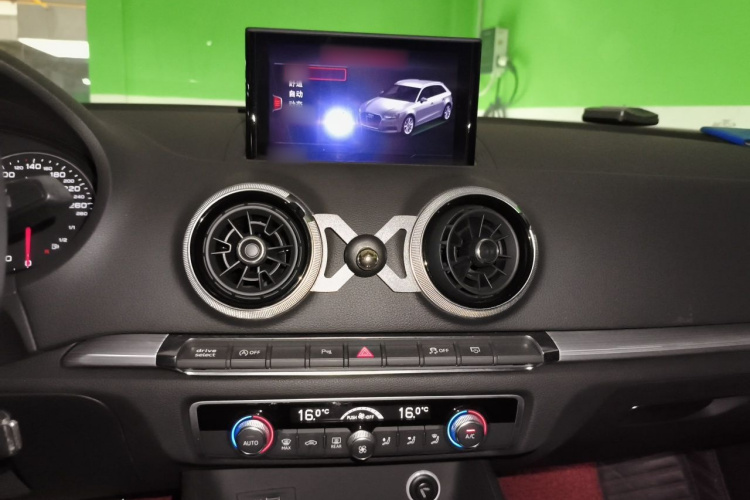 Audi A3 2018 #18 Audi A3 2018 car image #18