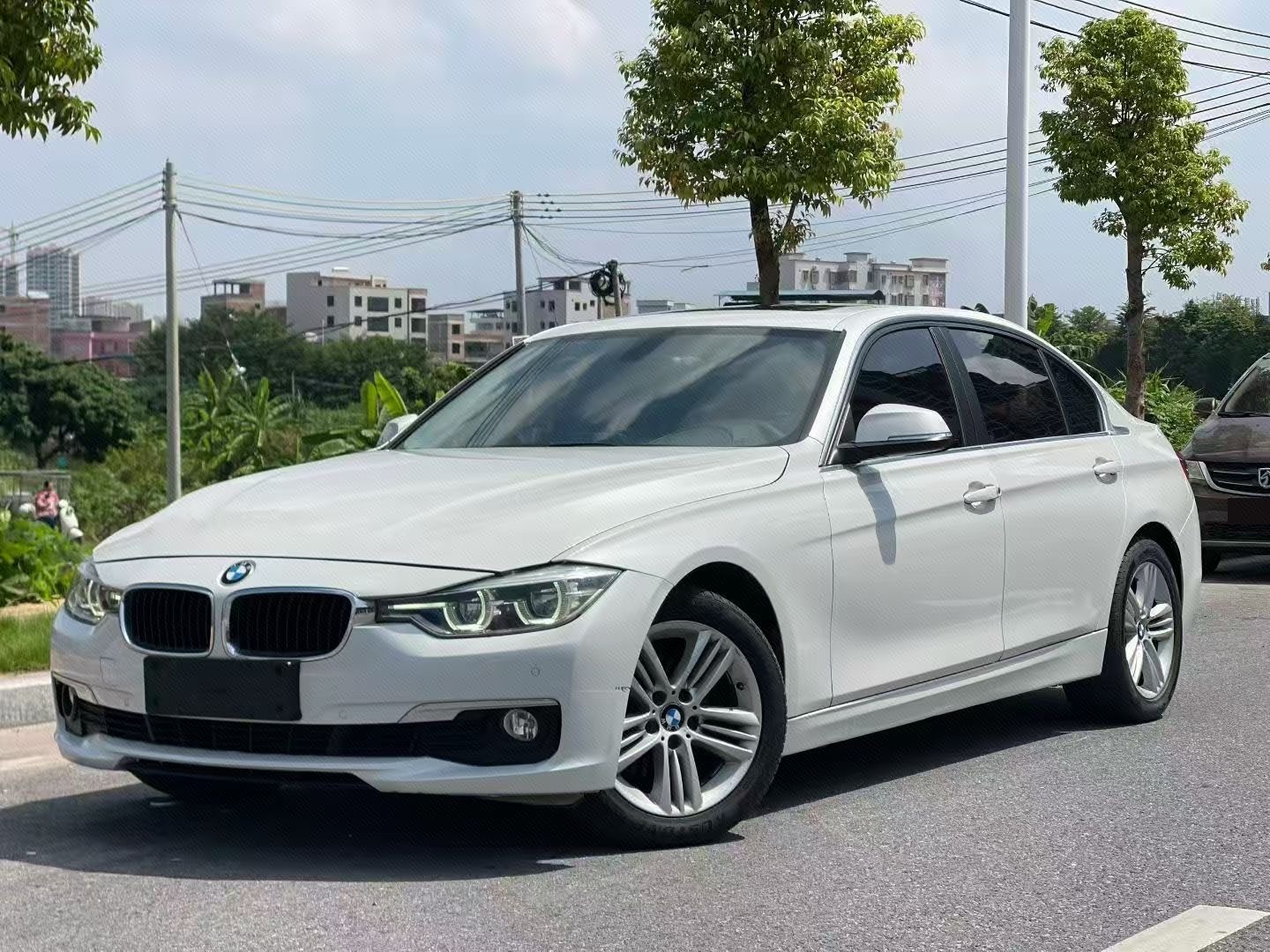 BMW 3 Series 2016 BMW 3 Series 2016 car image