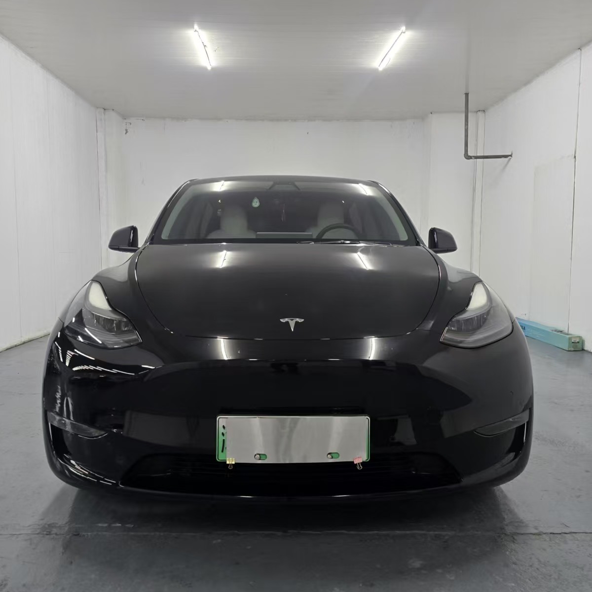 Tesla Model Y 2022 #3 Tesla Model Y 2022 car image #3