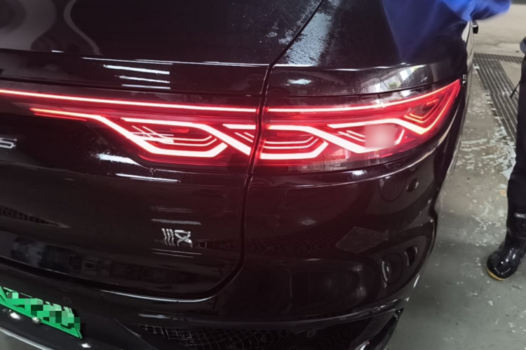 BYD Han 2023 #8 BYD Han 2023 car image #8
