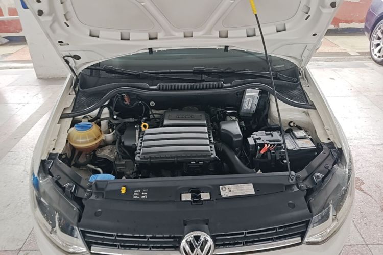 Volkswagen Polo 2018 car image #20