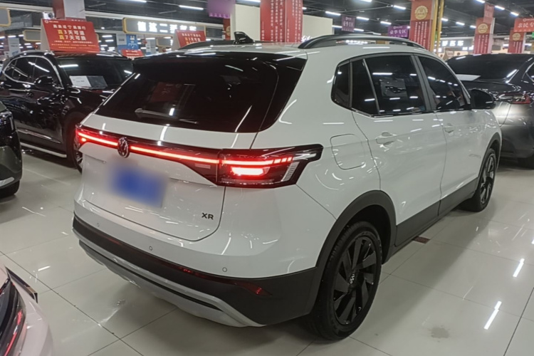Volkswagen Tharu 2025 car image #5
