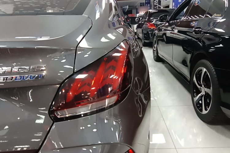 MG 5 2021 #8 MG 5 2021 imagen de coche #8