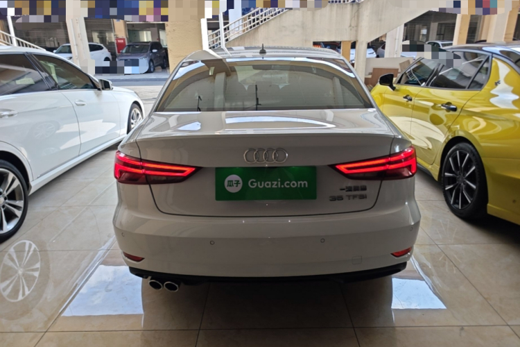 Audi A3 2018 car image #6
