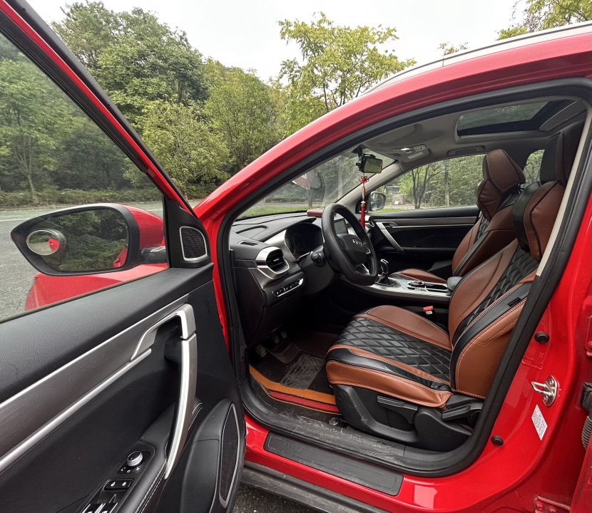 GEELY Coolray 2020 #4 GEELY Coolray 2020 immagine di auto #4