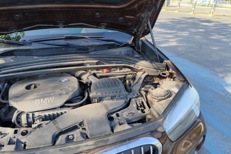 BMW X1 2016 #25 BMW X1 2016 immagine di auto #25
