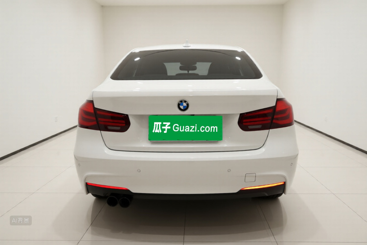 BMW 3 Series 2019 #6 BMW 3 Series 2019 car image #6