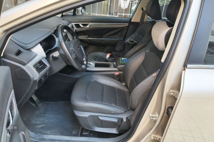 GEELY Emgrand GS 2018 #17 GEELY Emgrand GS 2018 صورة سيارة #17