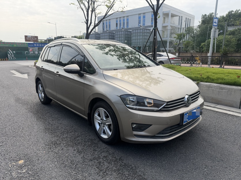 Volkswagen Golf Sportsvan 2017 #3 Volkswagen Golf Sportsvan 2017 car image #3