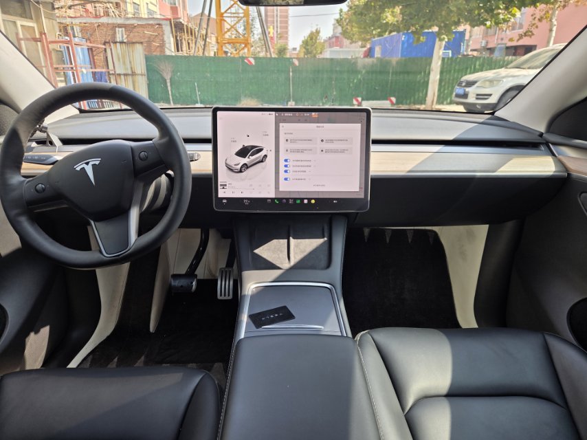 Tesla Model Y 2023 #5 Tesla Model Y 2023 image de voiture #5
