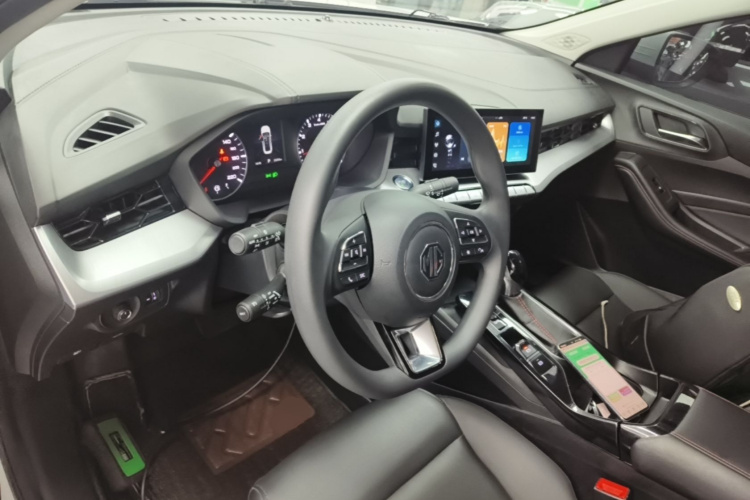 MG 5 2022 immagine di auto #10