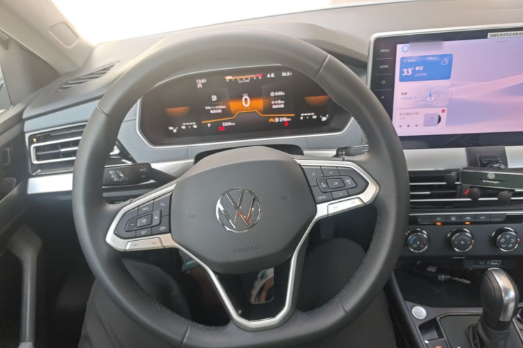 Volkswagen Lavida 2026 car image #11
