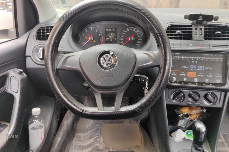 Volkswagen Polo 2017 #12 Volkswagen Polo 2017 car image #12