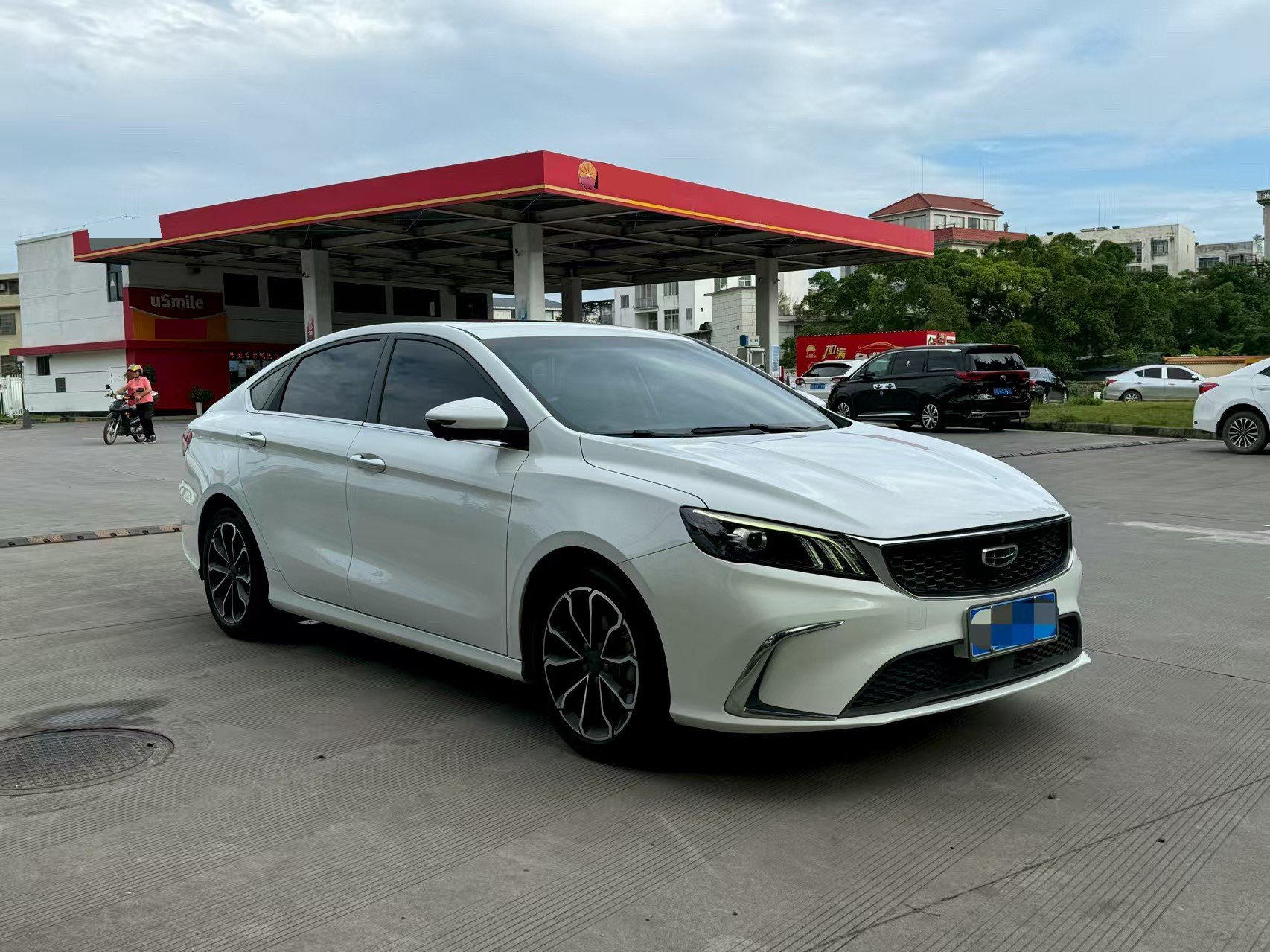 GEELY Binray 2021 car image #6