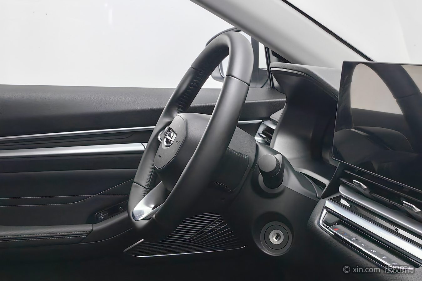 GEELY Emgrand 2023 #23 GEELY Emgrand 2023 car image #23