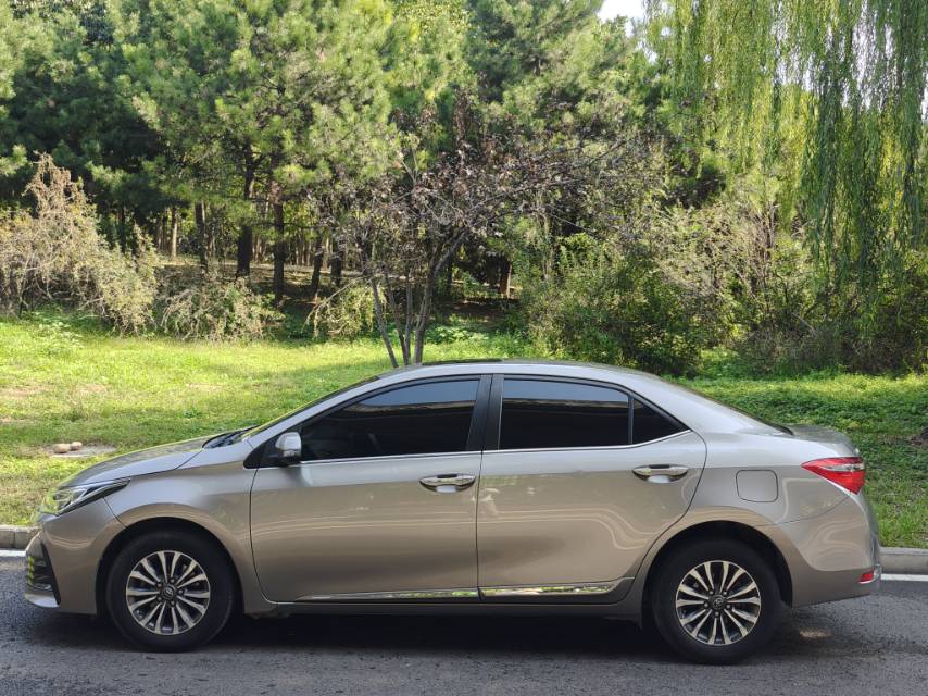 Toyota Corolla 2017 car image #3