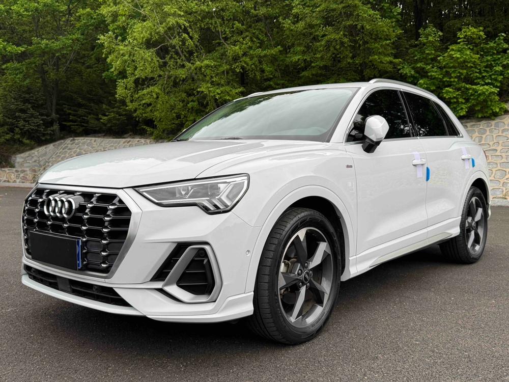 Audi Q3 2021 Audi Q3 2021 car image