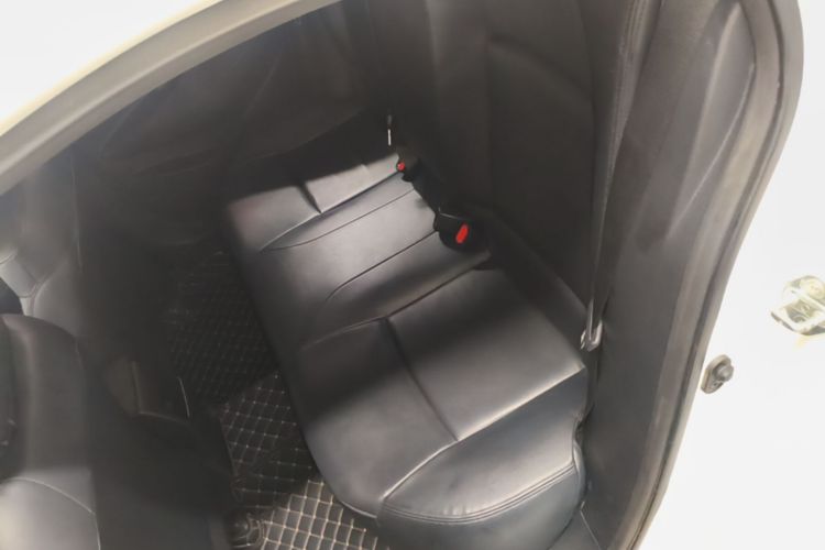 Toyota Corolla 2023 car image #17