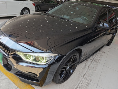 BMW 3 Series 2019 BMW 3 Series 2019 immagine di auto