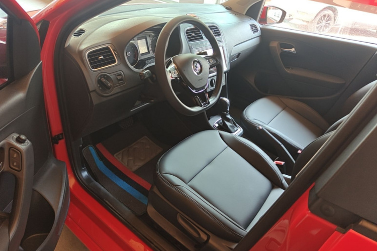 Volkswagen Polo 2017 #16 Volkswagen Polo 2017 car image #16