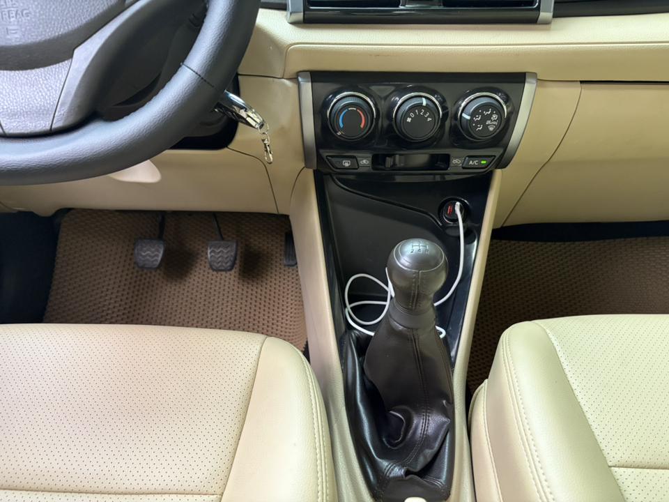 Toyota Vios 2015 #13 Toyota Vios 2015 car image #13