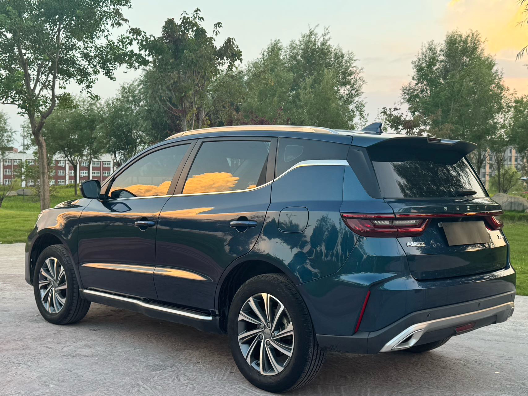 GEELY Vision X6 2023 #6 GEELY Vision X6 2023 car image #6