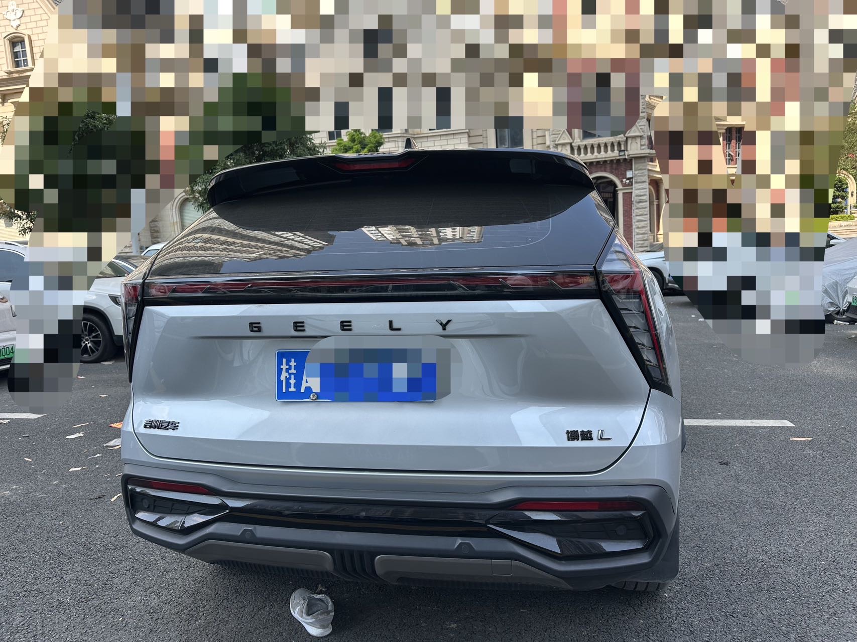 GEELY Boyue L 2023 immagine di auto #9