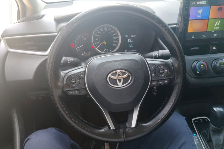 Toyota Corolla 2019 car image #11