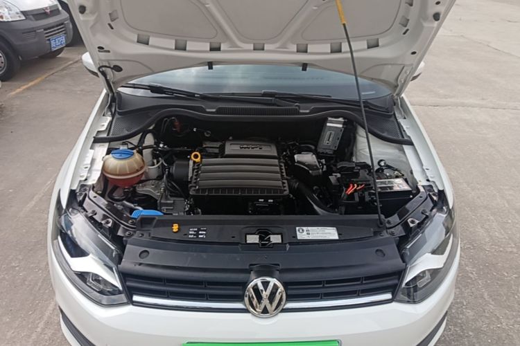 Volkswagen Polo 2019 car image #20