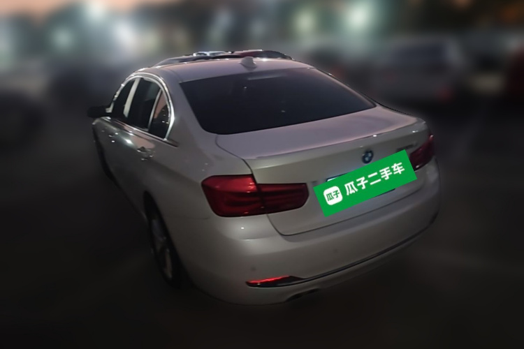 BMW 3 Series 2017 #5 BMW 3 Series 2017 car image #5
