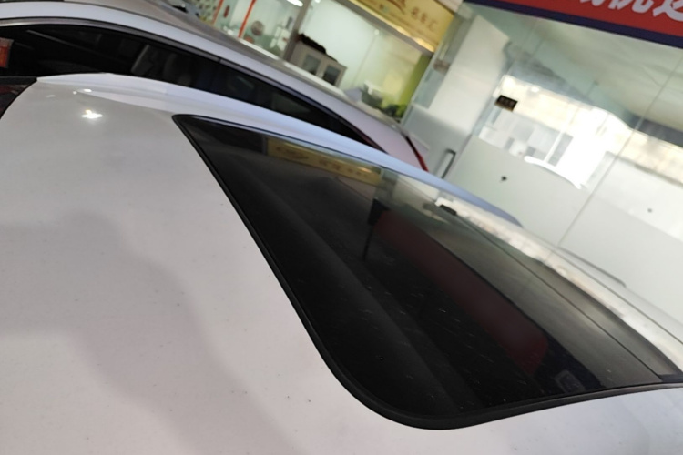GEELY Coolray 2020 car image #23