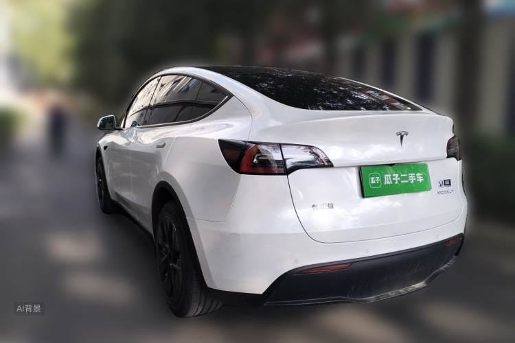 Tesla Model Y 2022 #5 Tesla Model Y 2022 car image #5