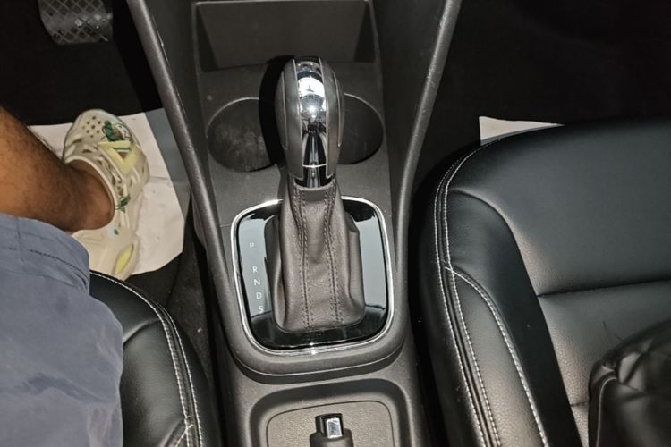 Volkswagen Polo 2018 car image #14