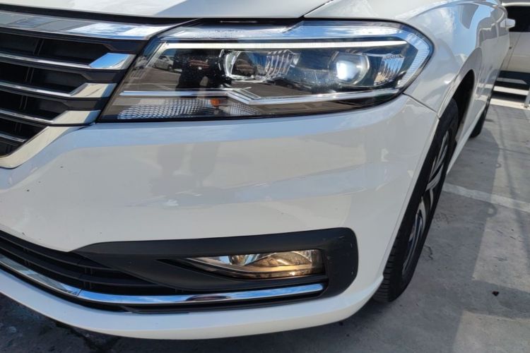Volkswagen Lavida 2022 car image #26
