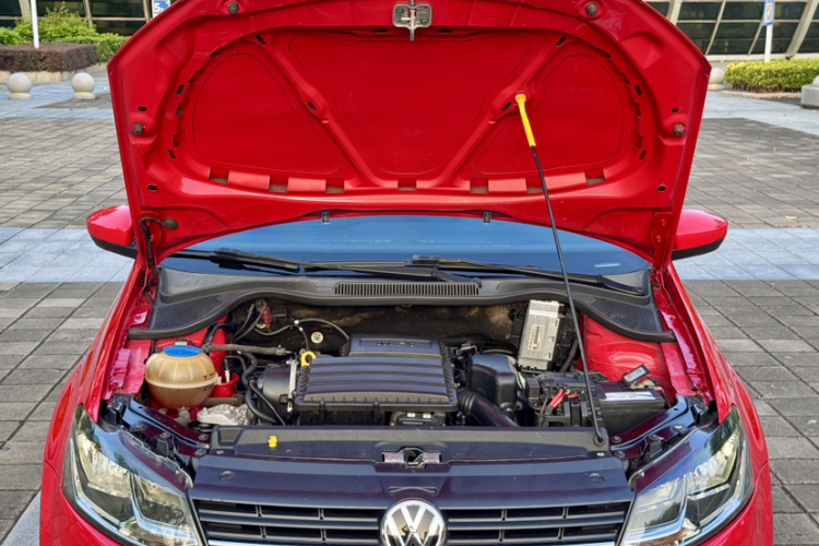 Volkswagen Polo 2018 car image #5