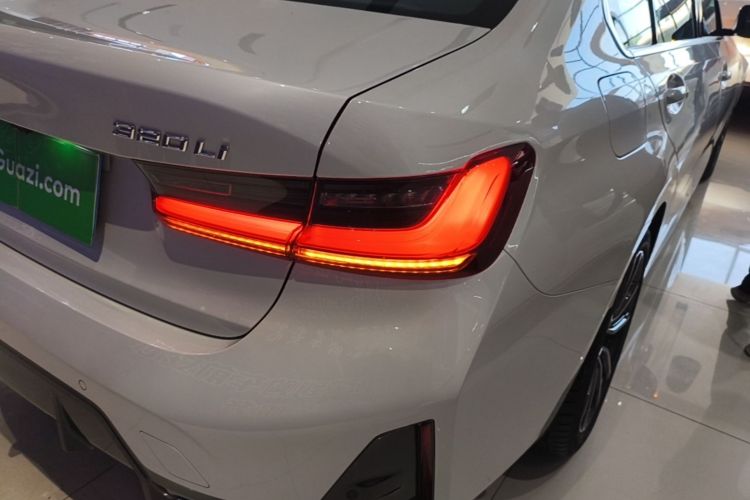 BMW 3 Series 2023 car image #8