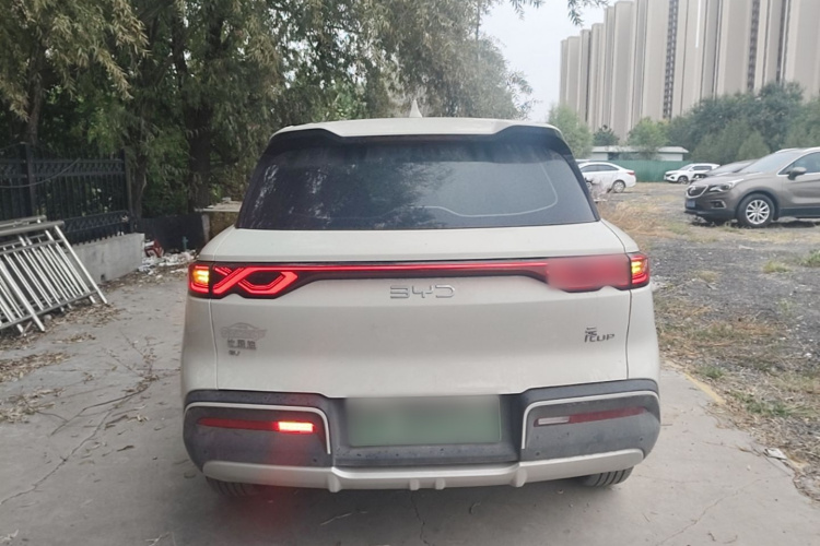 BYD YuanUP 2026 #6 BYD YuanUP 2026 car image #6