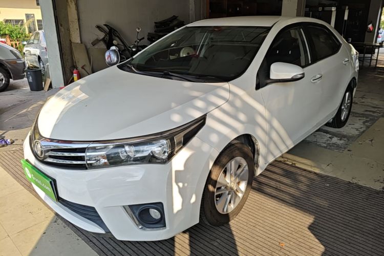 Toyota Corolla 2017 car image #2