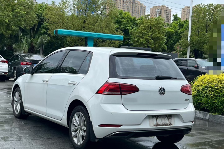 Volkswagen Golf 2018 #5 Volkswagen Golf 2018 car image #5